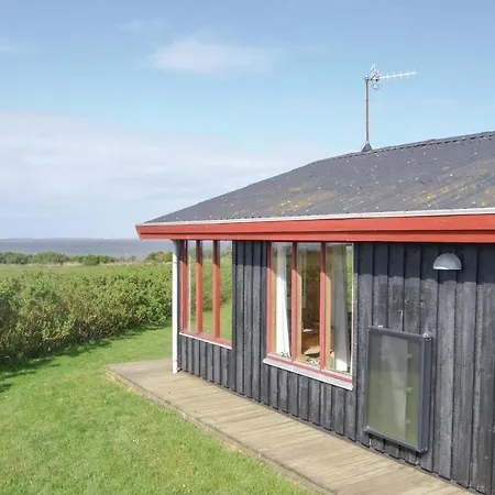 Three-bedroom Holiday In *